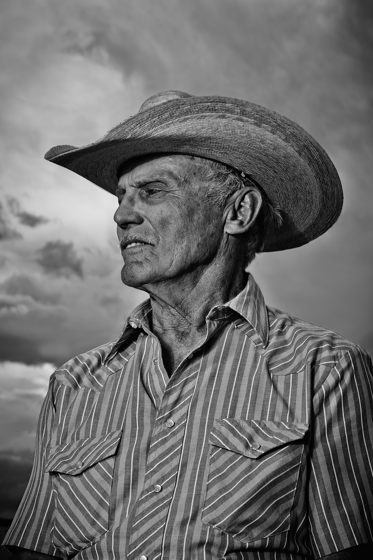 Headshots, Portraits, Editorial Photographer Denver Jason Innes